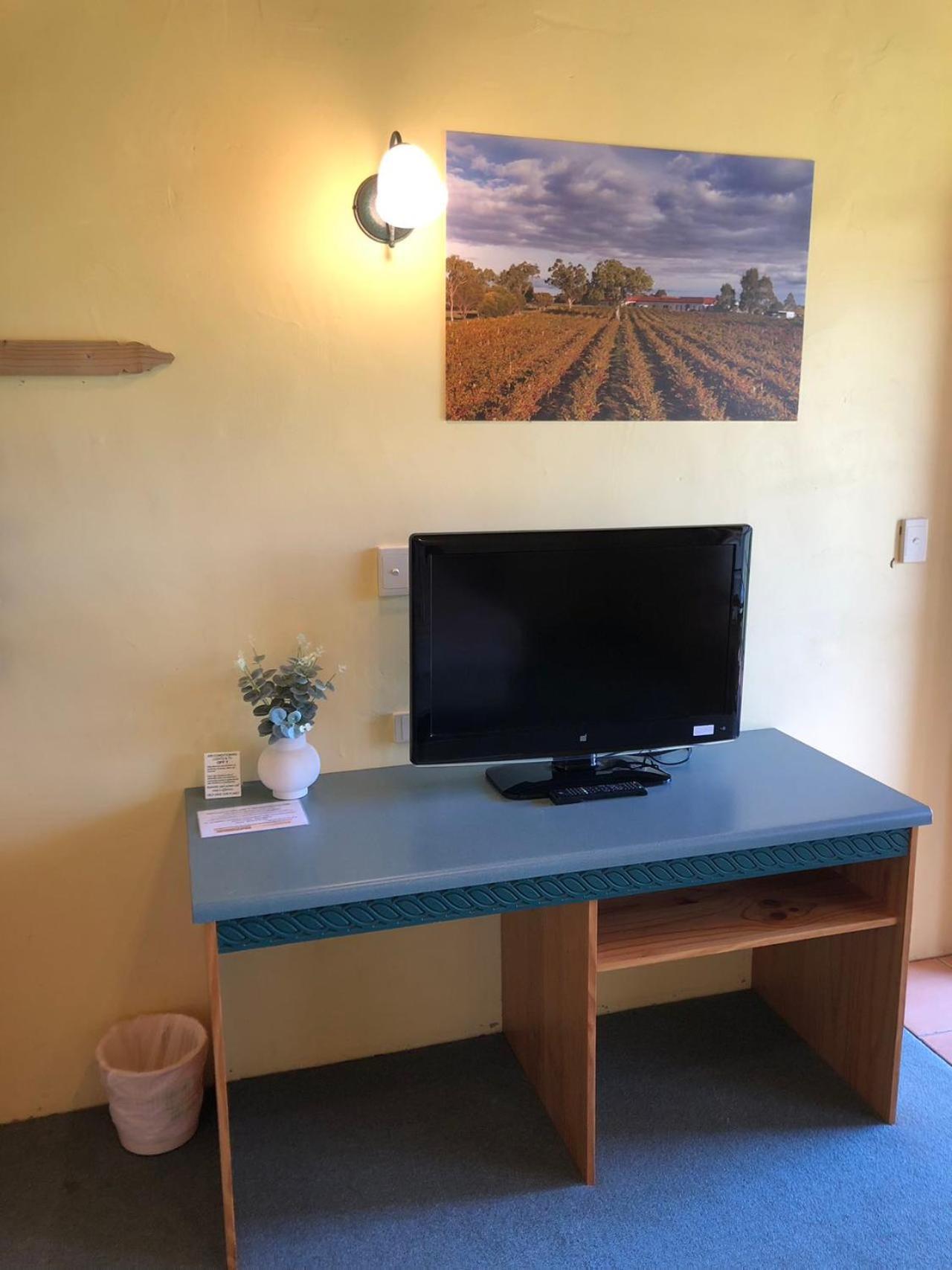 Coonawarra Place Motor Inn Екстериор снимка