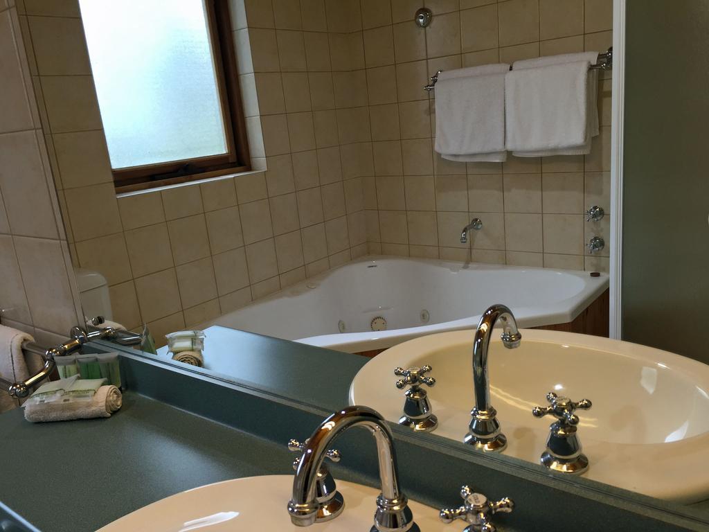 Coonawarra Place Motor Inn Екстериор снимка