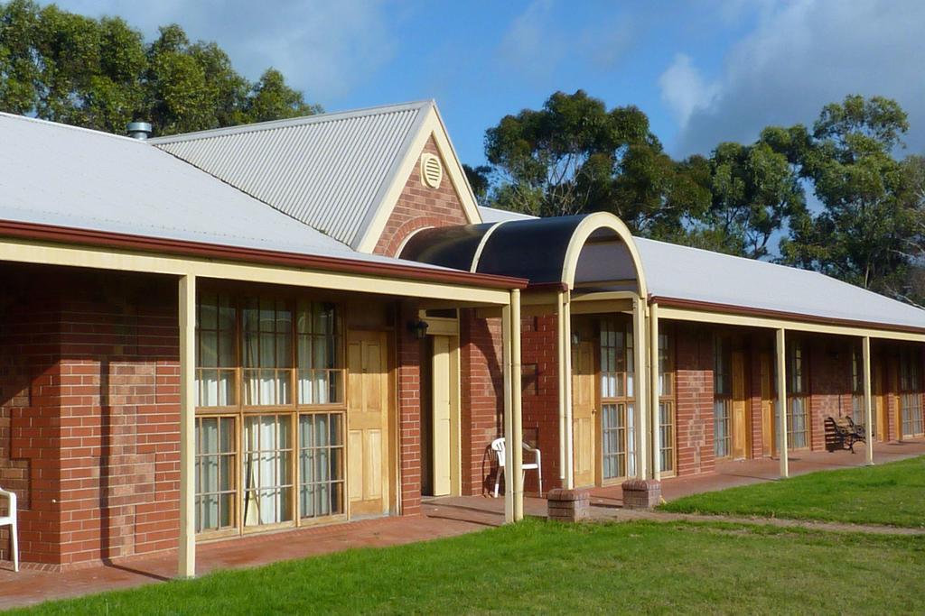 Coonawarra Place Motor Inn Екстериор снимка