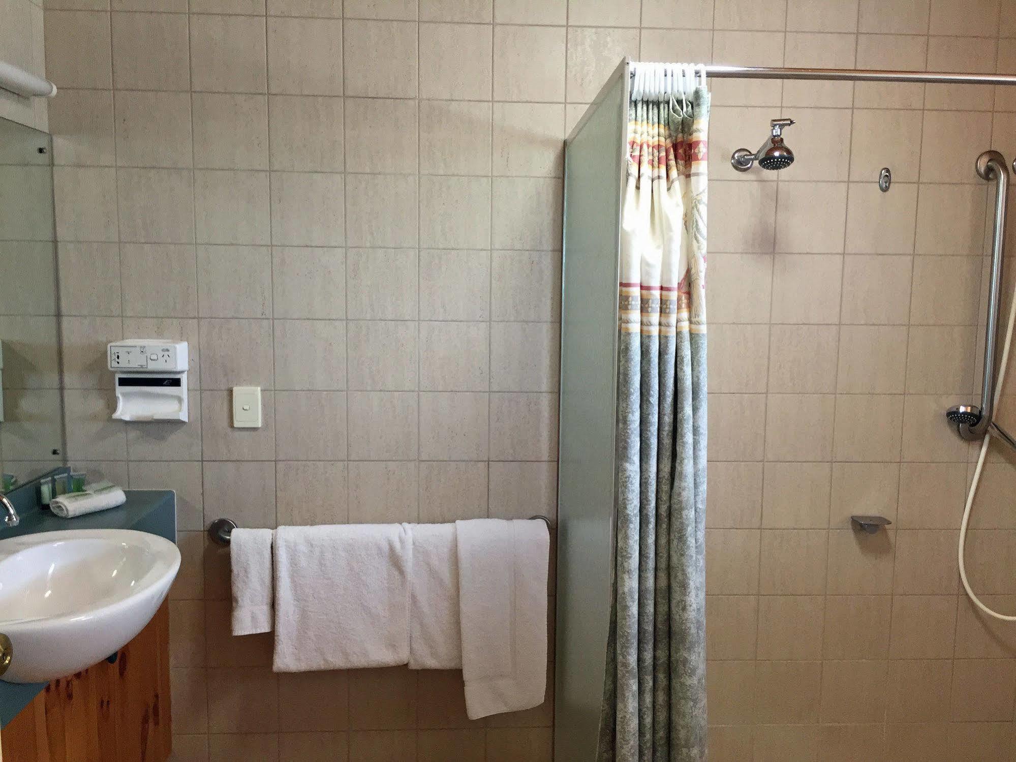 Coonawarra Place Motor Inn Екстериор снимка