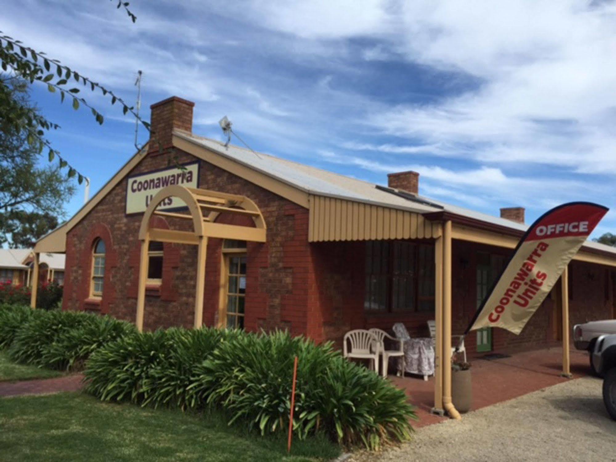 Coonawarra Place Motor Inn Екстериор снимка